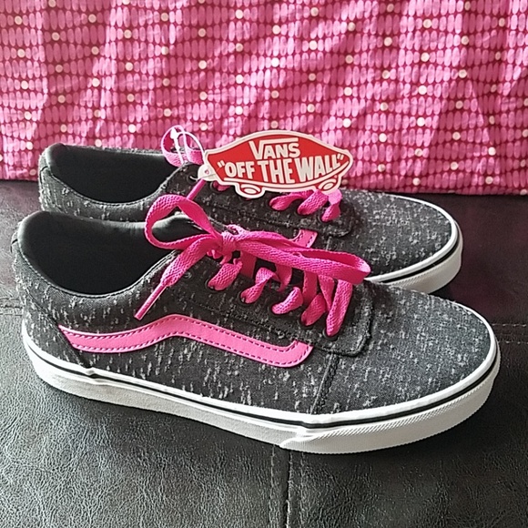 Vans Other - NEW! VANS WARD MARLED CANVAS BLACK & MAGENTA GIRLS